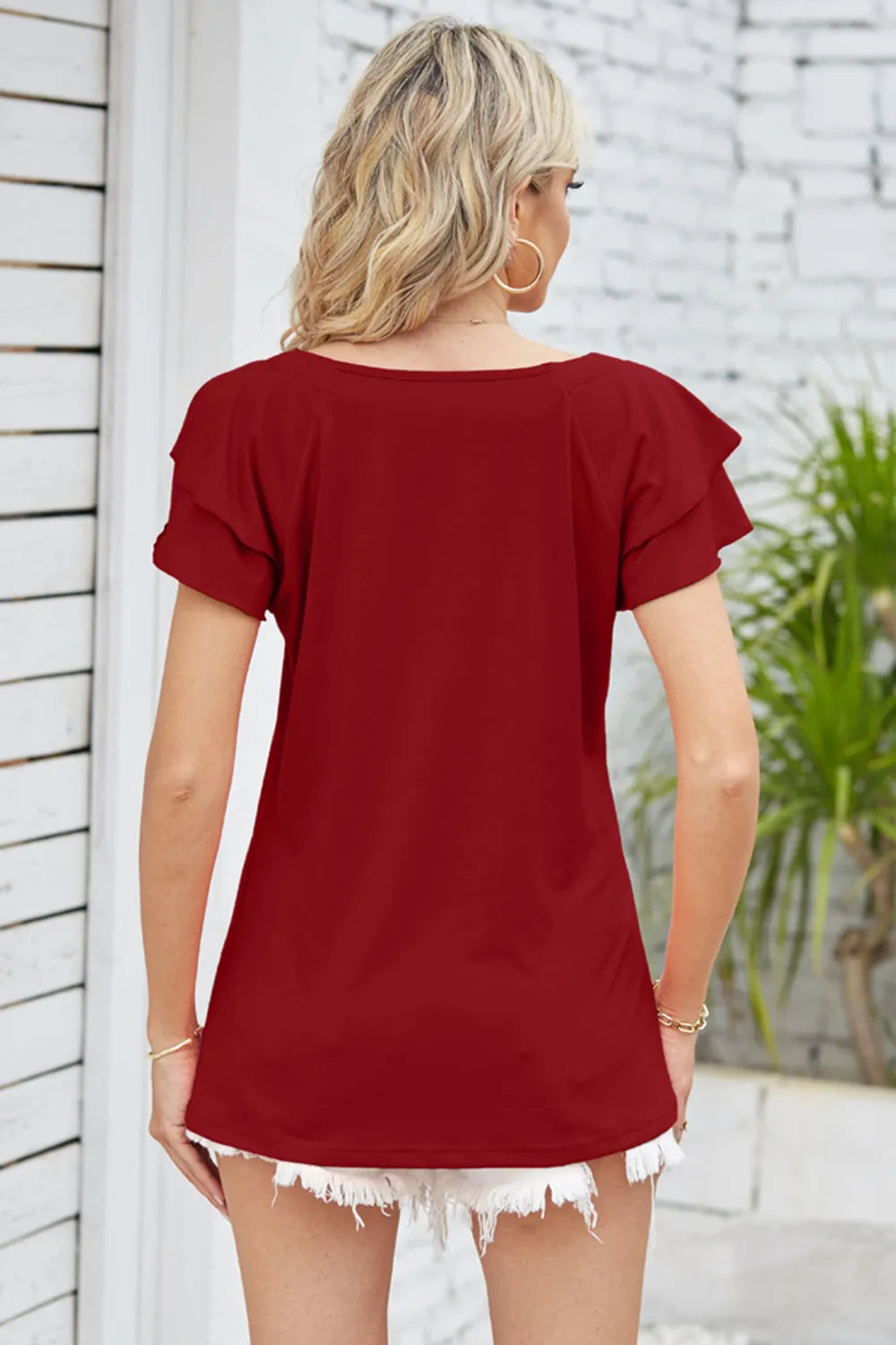 75040621-a4e3-4c93-95b1-60d39c9dfab3-Max