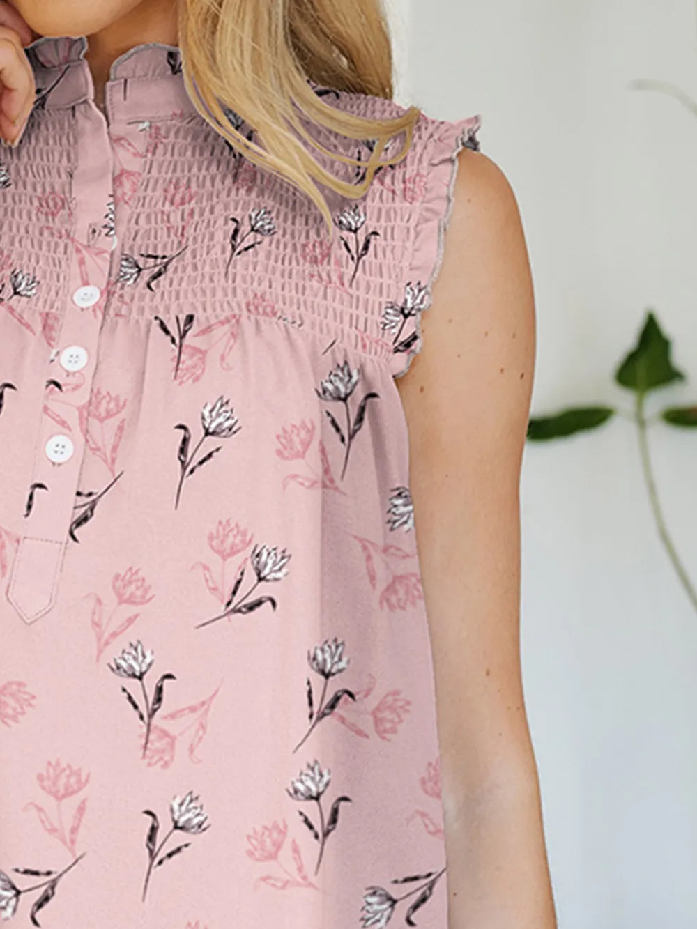 7f6d83bb-003a-430a-a5a9-a201951a7945-Max