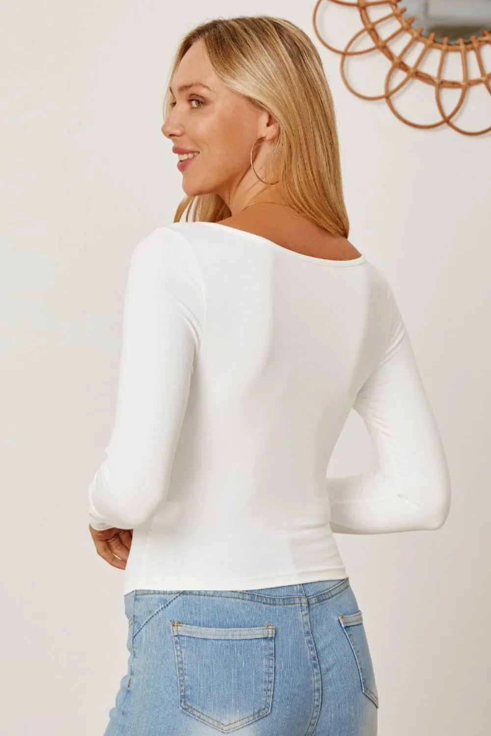 82172db8-477b-4d7d-b538-ee7089c4929a-Max