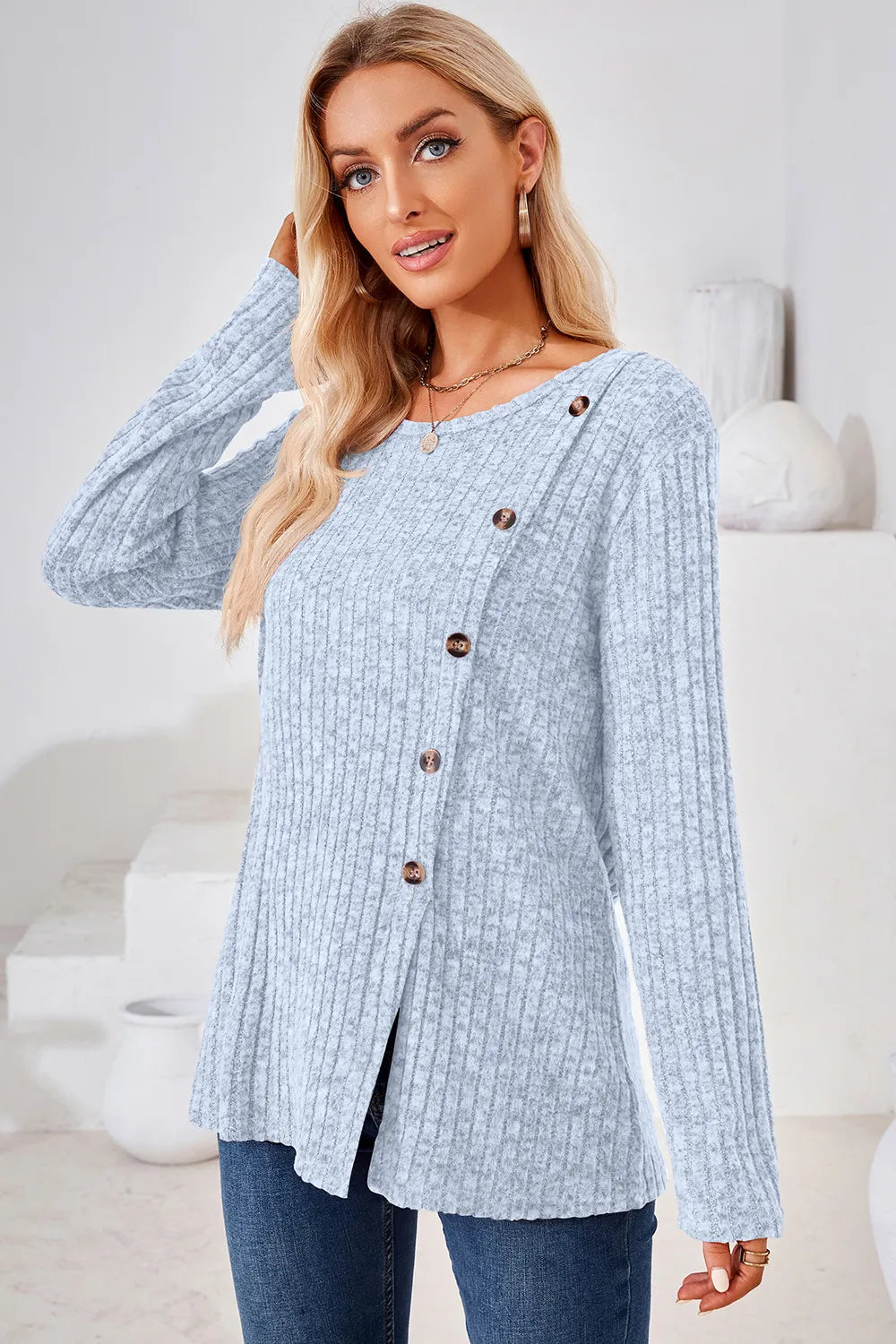 8c1a915c-767e-4a28-ad7d-59c067cd6fbc-Max