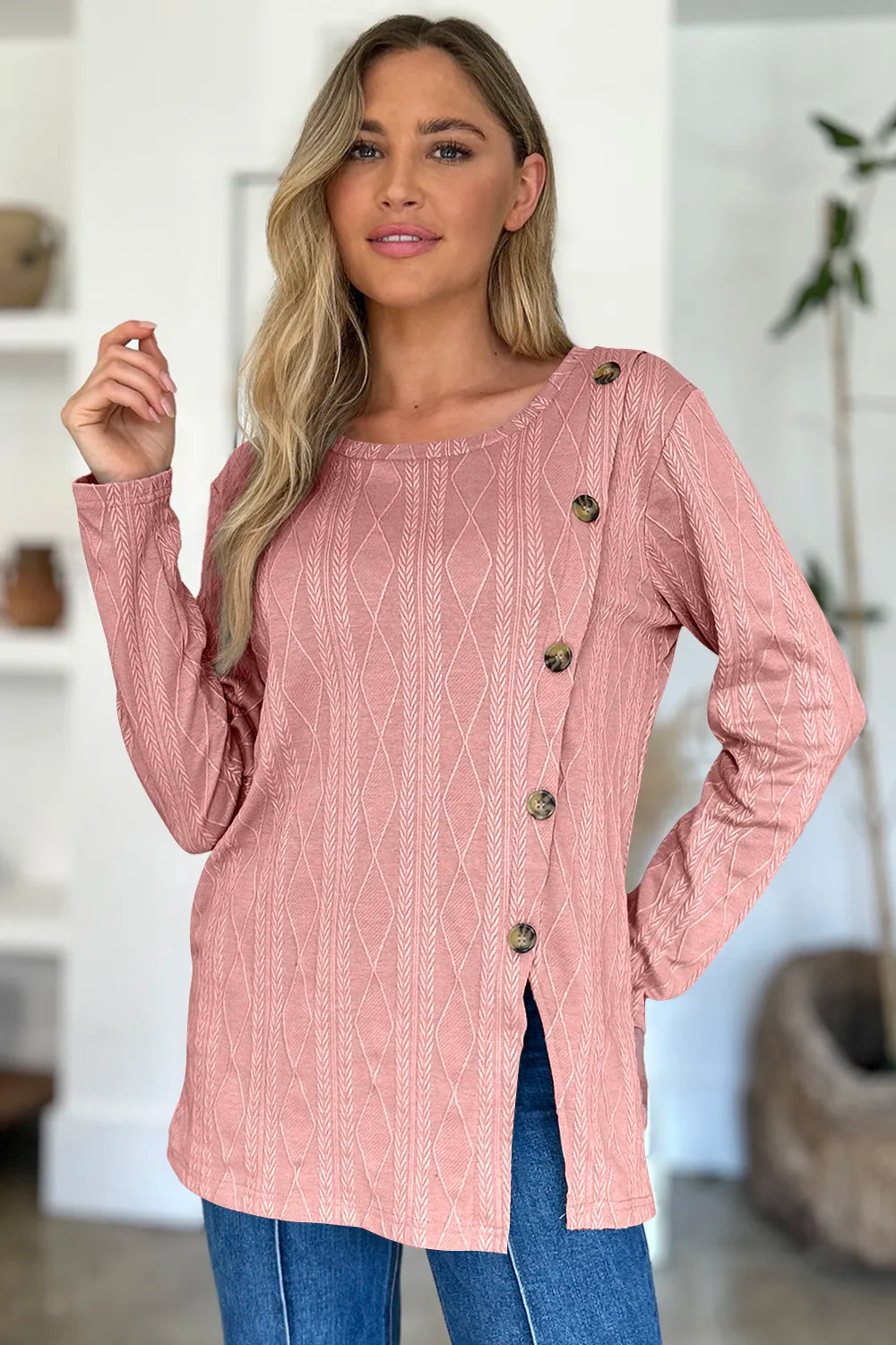 a525b616-8c91-48e6-9e16-21db81d2a11b-Max