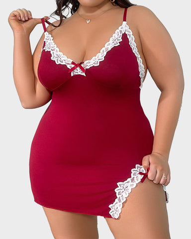 Plus Size V-Neck Side Slits Lace Trim Nightgown