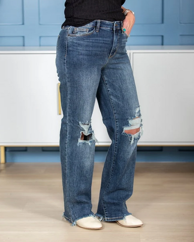 90s High Rise Distressed Straight Leg Jeans